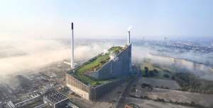 Centrală de ars deșeuri și parc natural în același timp: exemplul Copenhaga pentru restul lumii