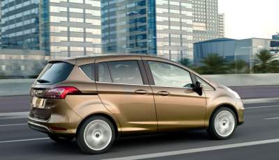 Ford crește numărul de angajați de la Uzina din Craiova. Producția lui B-MAX va înceta începând cu prima parte a lunii septembrie