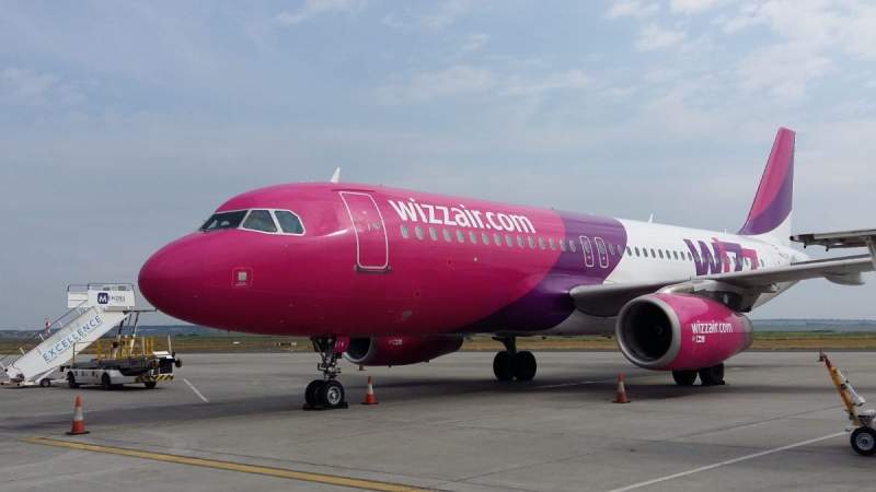 Un avion Wizz Air care a decolat de la Iași spre Italia s-a întors de urgență pe pistă, din cauza unei probleme tehnice
