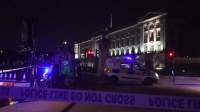 Polițiști atacați de un bărbat înarmat cu un cuțit, în fața Palatului Buckingham