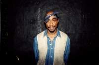 Legendarul rapper Tupac, ucis în urmă cu aproape 30 de ani, onorat cu o stea pe Walk of Fame