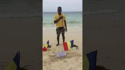 Un tânăr din Zanzibar s-a făcut ghid pentru români și ne-a învățat și limba (VIDEO)